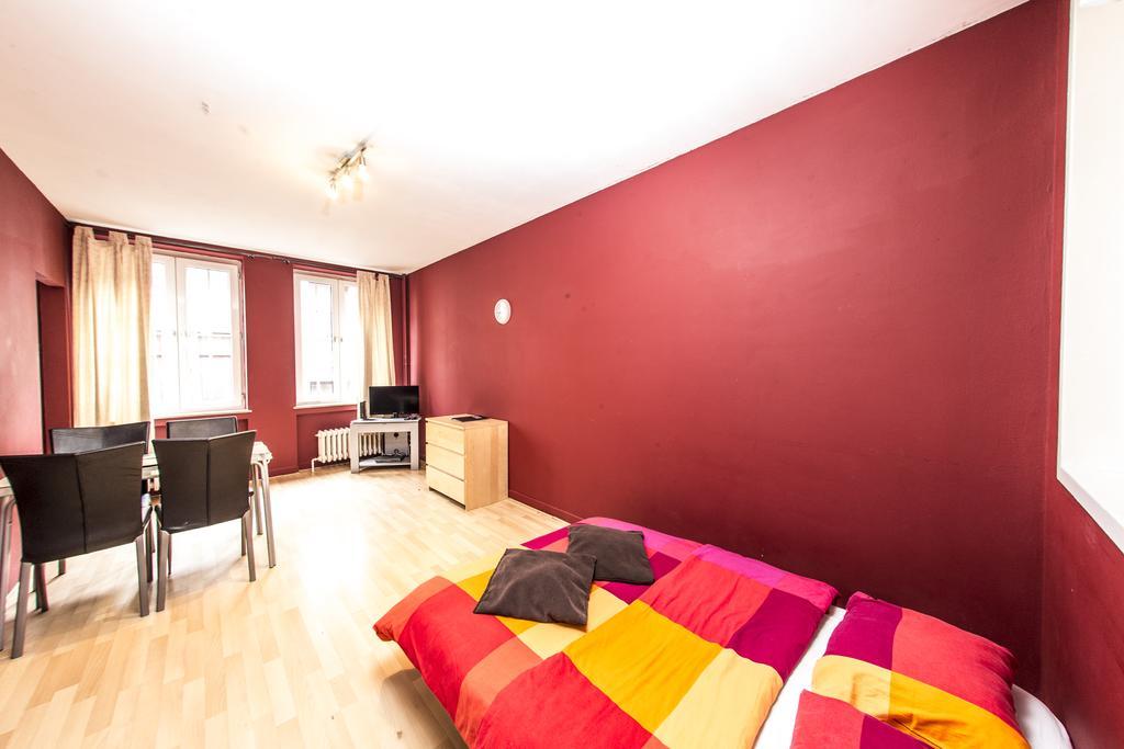 Rentbynight Aparthotel Bruselas Habitación foto